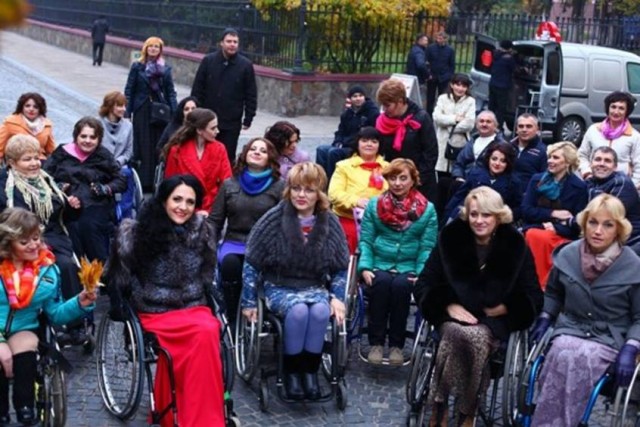 В Чернівцях відбувся регіональний семінар для жінок з інвалідністю