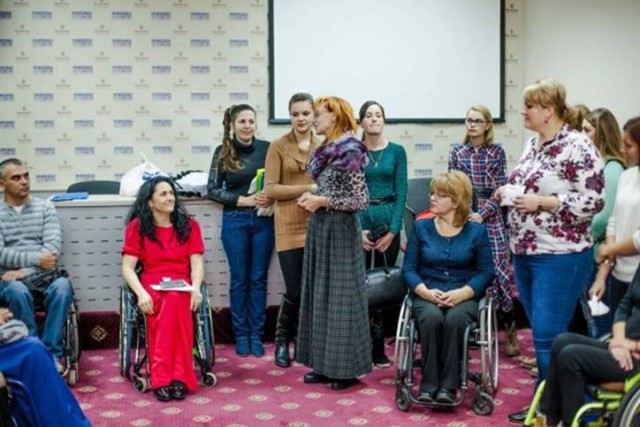 В Чернівцях відбувся регіональний семінар для жінок з інвалідністю